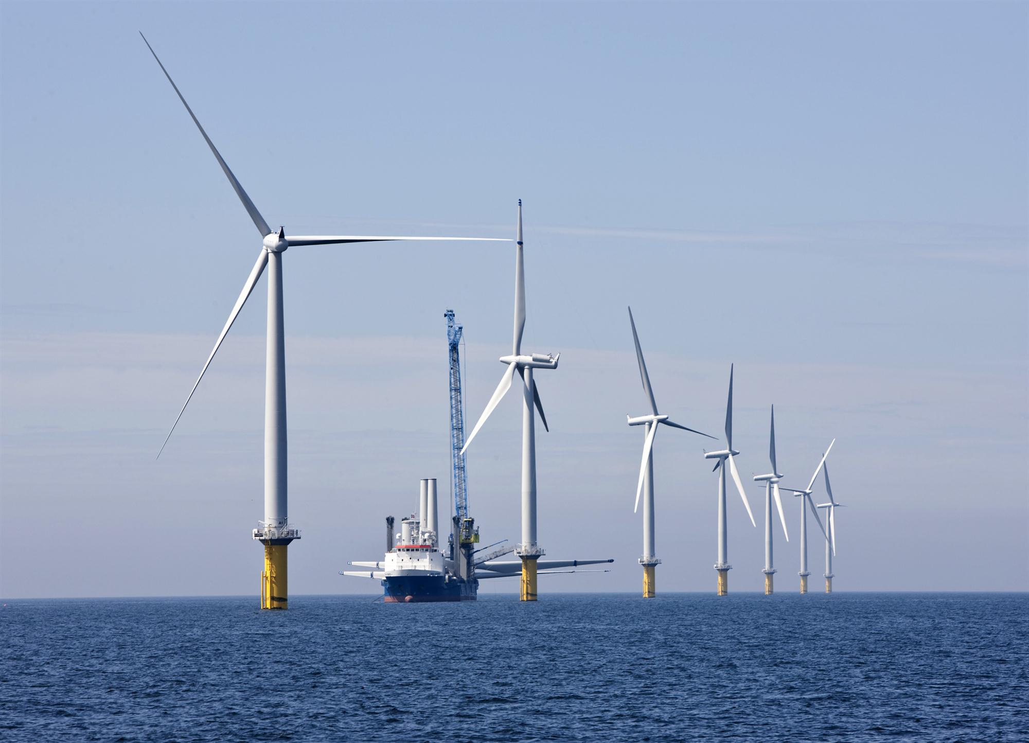 Self Photos / Files - Siemens wind turbines