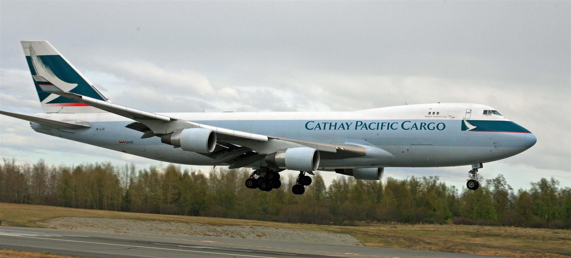 Self Photos / Files - Cathay_Pacific_Cargo_747_about_to_touch_down_at_ANC_(6194226378)
