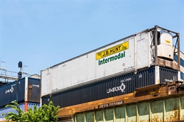 intermodal rail iStock-812788038