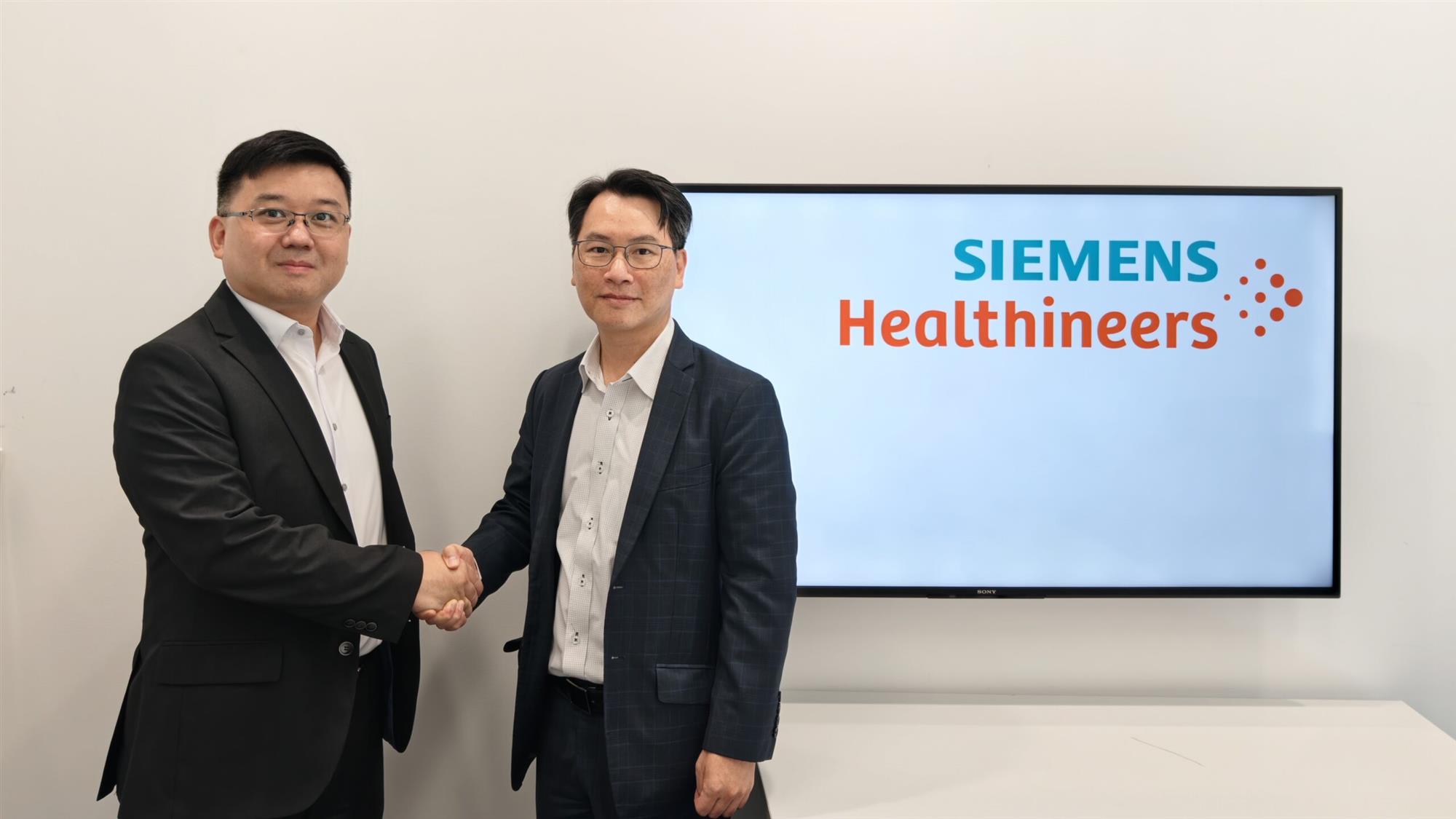 Self Photos / Files - 0474e7da5c22423f8868d5998073a034.jpg Self Photos / Files - 0474e7da5c22423f8868d5998073a034.jpg