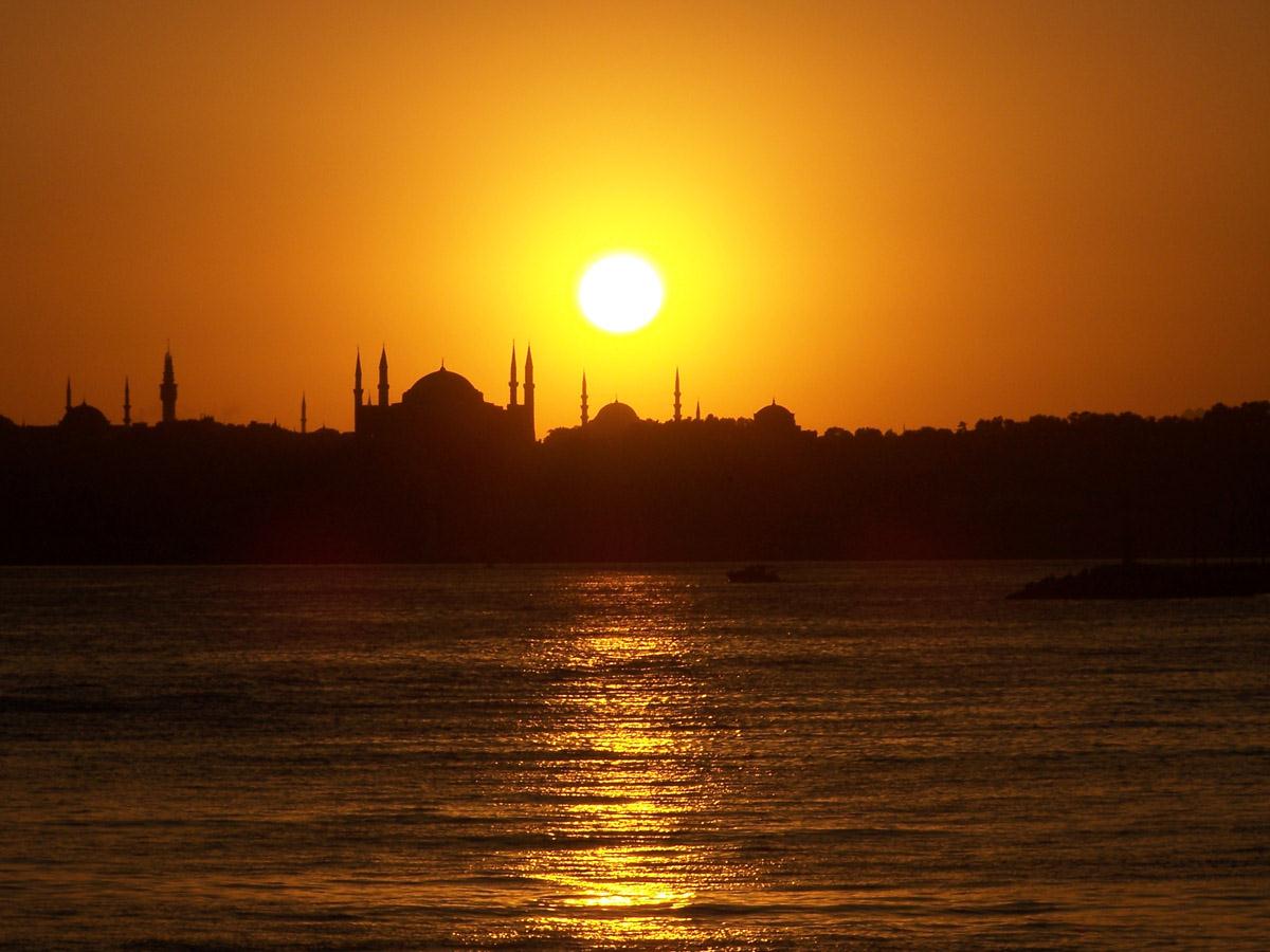 Self Photos / Files - sunset-in-istanbul-1226115
