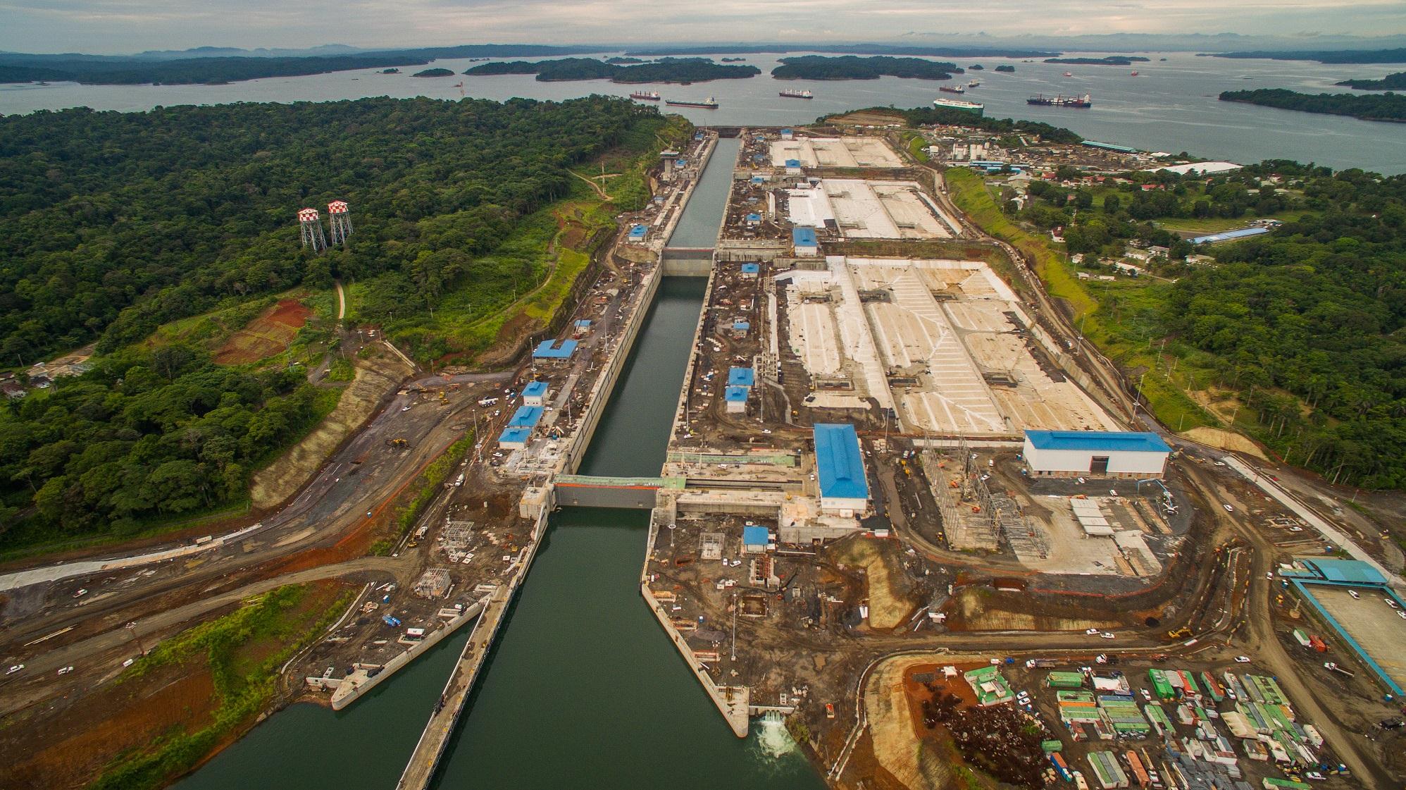 Self Photos / Files - New locks filled with water for testing (August 2015) panama canal authority