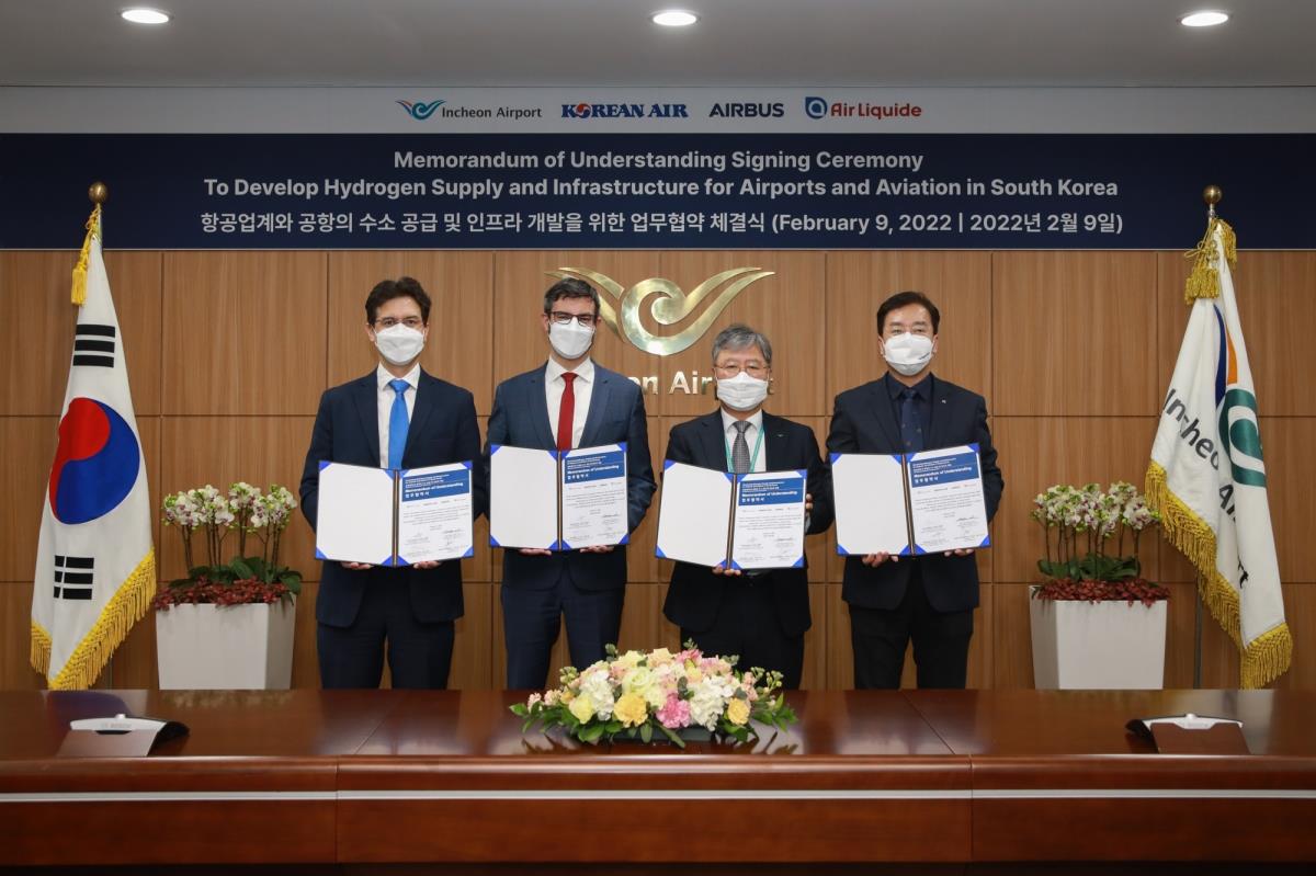 Self Photos / Files - Optimized-KE Hydrogen Infrastructure MOU Signing