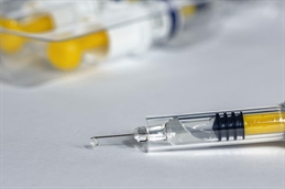 syringe-injection-medical-needle-healthcare-vaccine